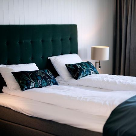 Utstein Kloster Hotell Mosteroy Экстерьер фото